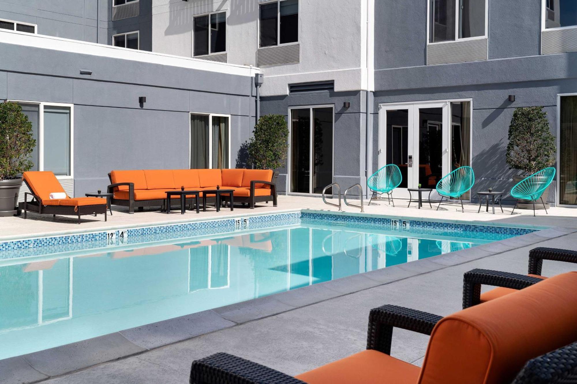 Aloft Mountain View Otel Dış mekan fotoğraf